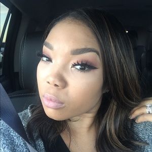 Meet your Posher, Brittney